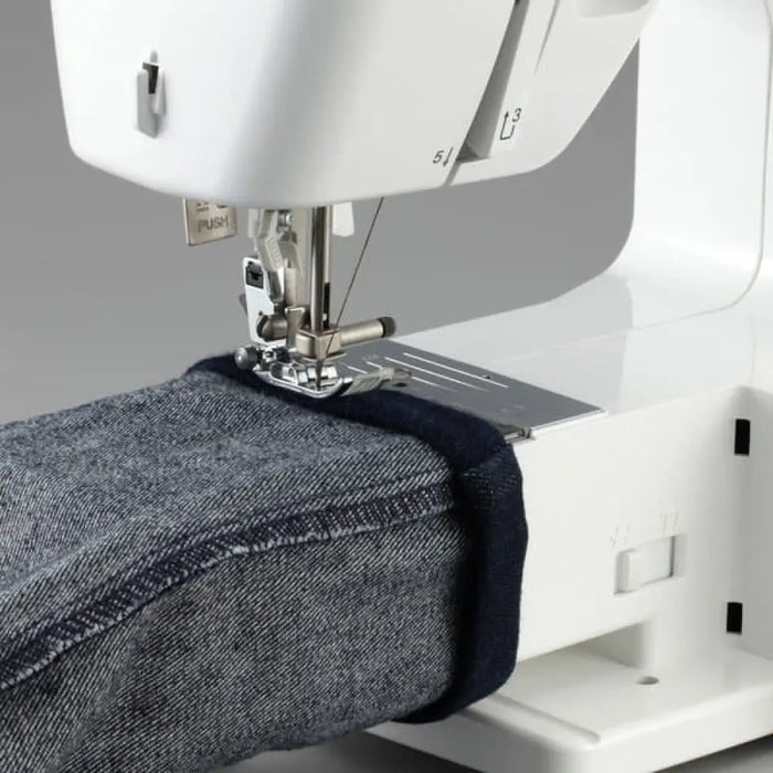 ШЕВНА МАШИНА BROTHER HF37