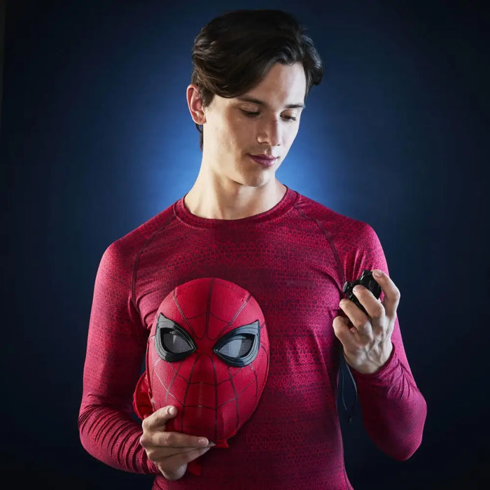 Шлем Marvel