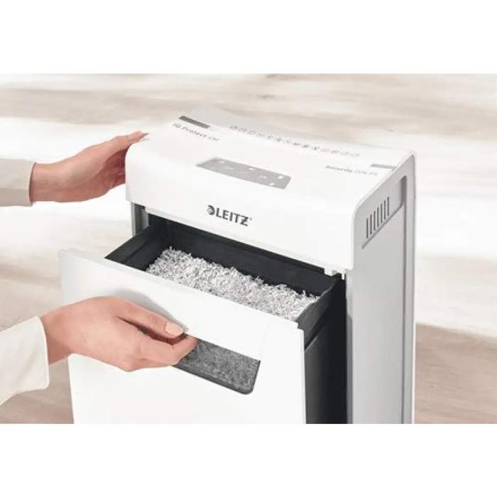 Шредер Leitz IQ Protect Premium 8X P4 8 листа кошница 14 л