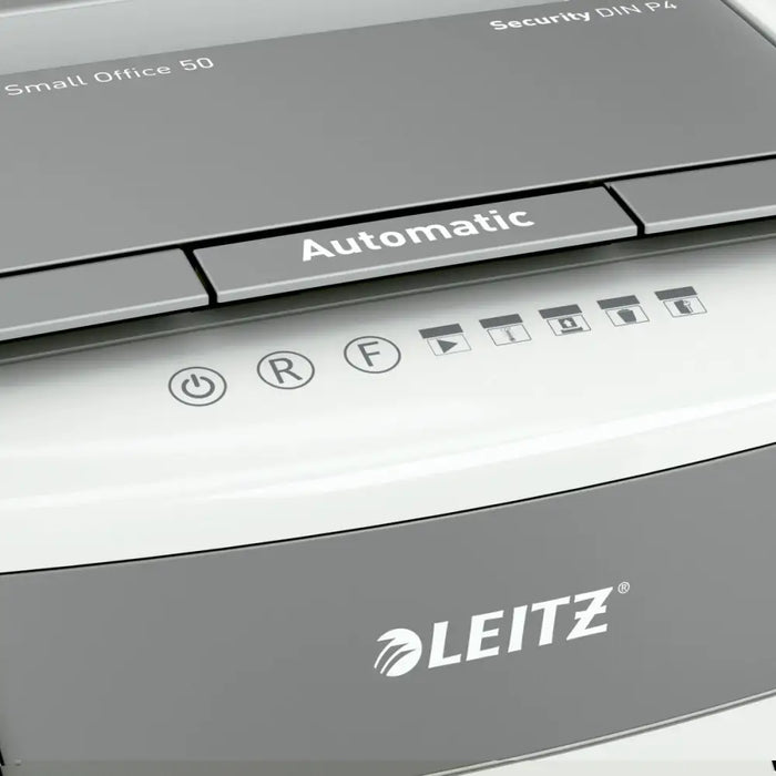 Шредер за хартия Leitz IQ Autofeed 50X P4 20 L