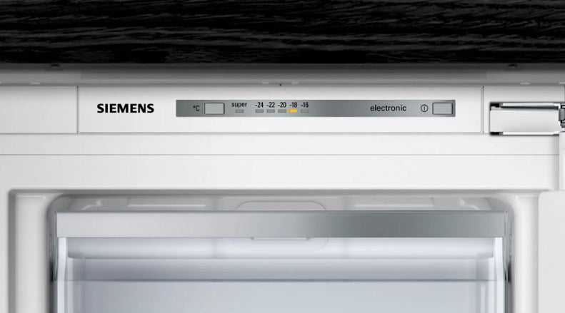 Siemens iQ500 GI11VADE0 фризер Вертикален фризер Вграден 72 LE Бял
