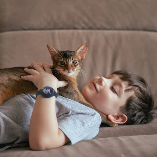 Силиконов калъф AirTag за деца - тъмносин с астронавт