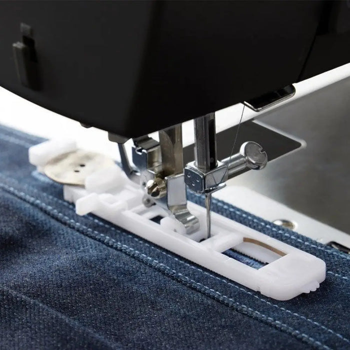 SINGER 4432 Черна Автоматична шевна машина Електромеханична