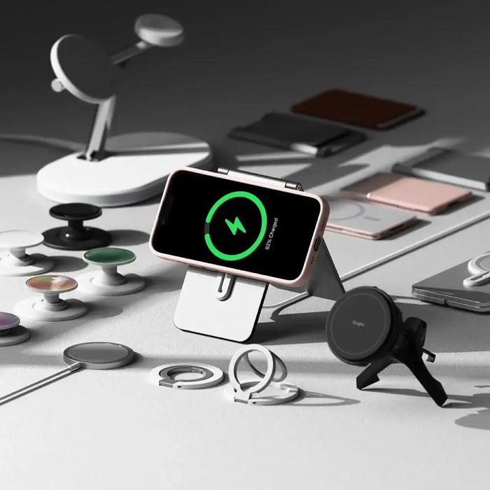 Силиконов калъф Ringke Magsafe за iPhone 16e - розов