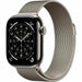 Смарт часовник Apple Титанов