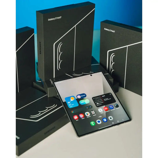 Смартфони Samsung Galaxy Z Fold7 Octa Core 12 GB RAM 512 GB