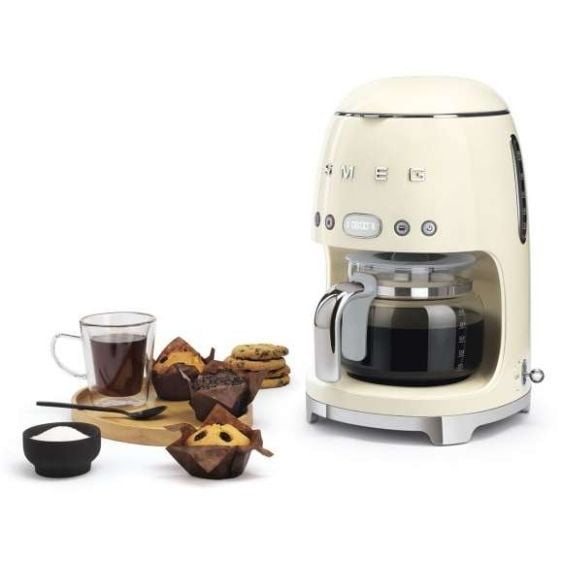 Кафемашина SMEG DCF02CREU