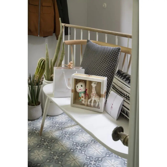 Софи жираф 000012 Многоцветен подаръчен комплект за деца