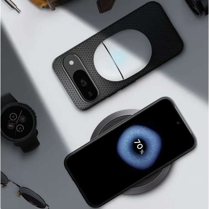 Spigen Liquid Air Case за Google Pixel 9 / 9 Pro - черен