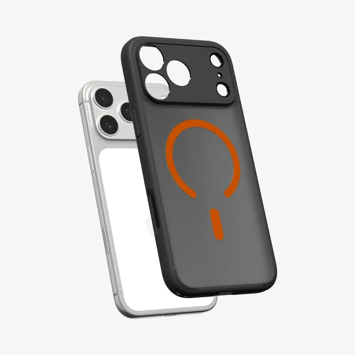 Spigen Ultra Hybrid MagSafe калъф за iPhone 17 Pro - черен
