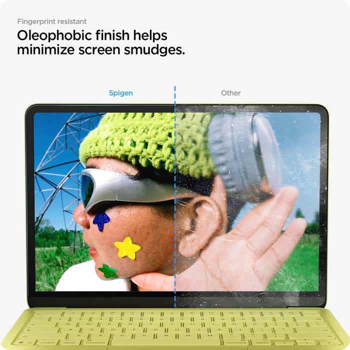 Закалено стъкло Spigen Glas.tR Slim FC за MacBook Neo 13" 2026 - черно