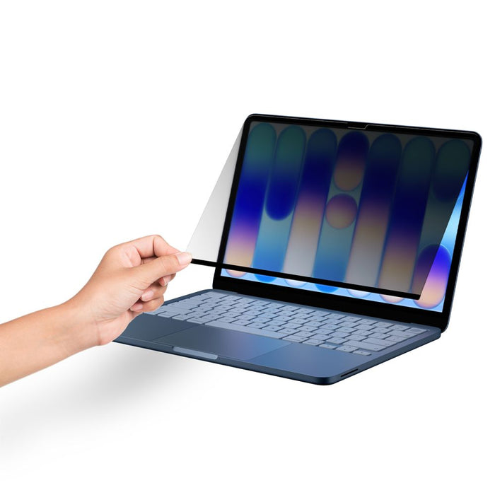 Протектор за екран Spigen SafeView Privacy за MacBook Neo 13" 2026