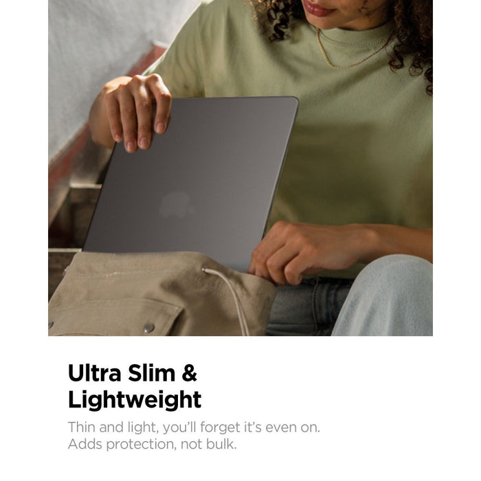 Калъф Spigen AirSkin за MacBook Air 13" 2023/2024/2025/2026 - полупрозрачен