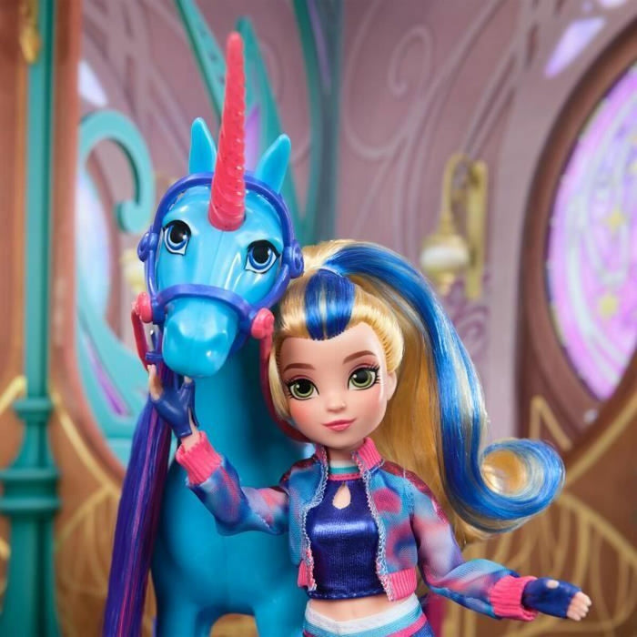 Кукла Spin Master ISABEL Academia Unicornio