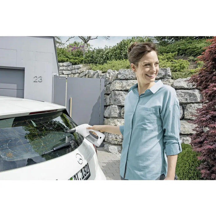 Стъклочистачка KARCHER WV 1 Plus