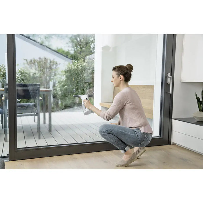 Стъклочистачка KARCHER WV 1 Plus
