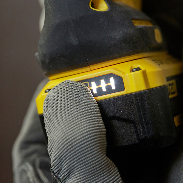 АКУМУЛАТОРЕН БЕЗЧЕТКОВ ПЕРФОРАТОР STANLEY SFMCH900M22-QW 18 V, 2.00 J, SDS PLUS, БРОЙ БАТЕРИИ 2, 4.00 Ah, КУФАР