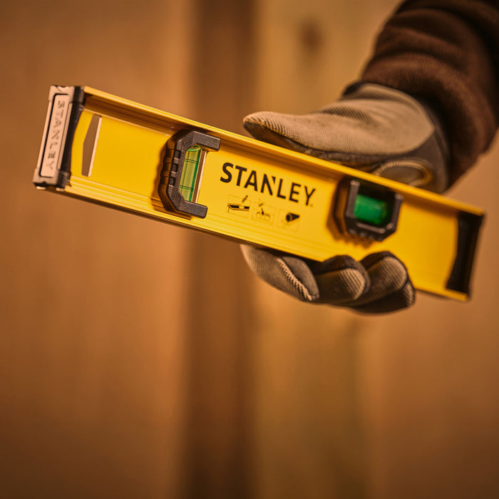 АЛУМИНИЕВ НИВЕЛИР 30 CM STANLEY 0-42-072