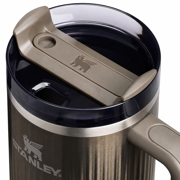 Термо чаша STANLEY Quencher H2.O Fluted 1.18L GunMetal Shine