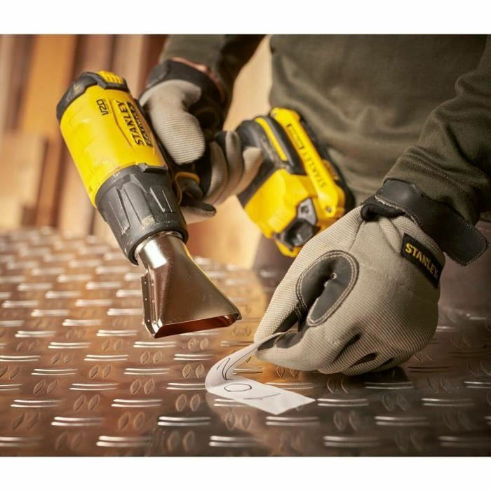 Пистолет за горещ въздух Stanley SFMCE530B