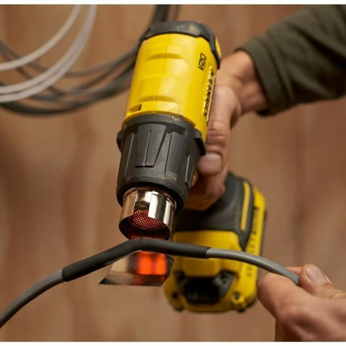 Пистолет за горещ въздух Stanley SFMCE530B