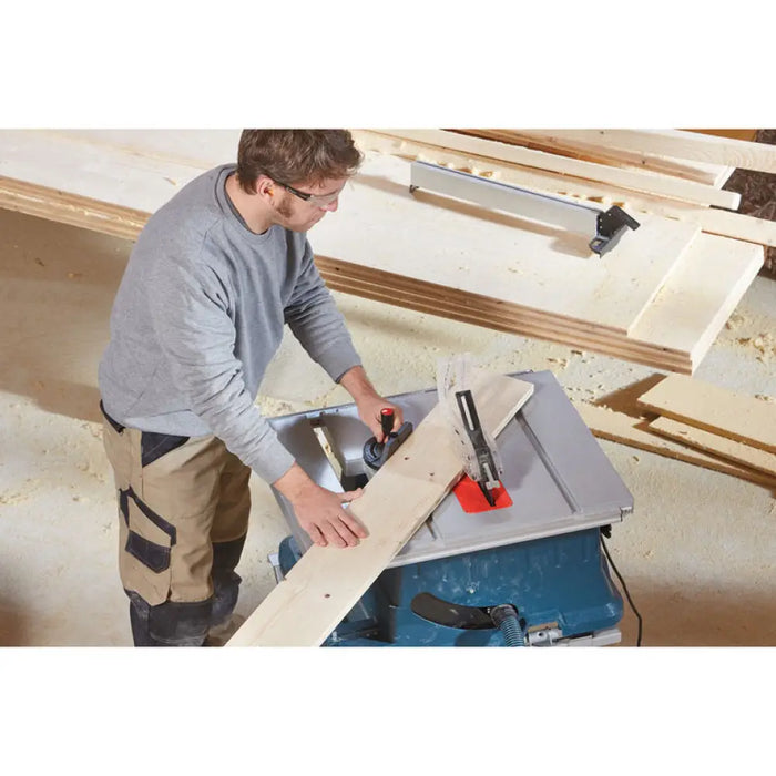 СТАЦИОНАРЕН ЦИРКУЛЯР BOSCH PROFESSIONAL GTS 635-216