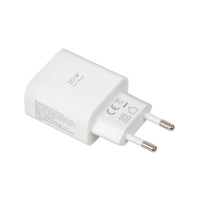 Стенно зарядно iBOX C-37 GaN PD20W бяло