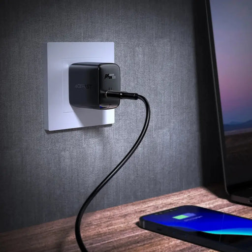 Стенно зарядно устройство Acefast A23 30W GaN USB-C US