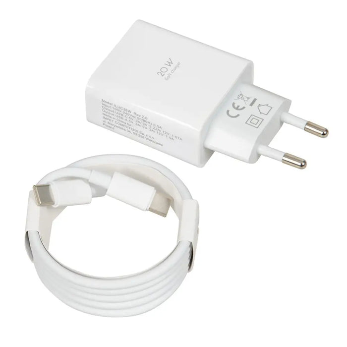 Стенно зарядно iBOX C-36 GaN PD20W бяло