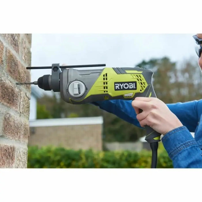 Стрелкаща бормашина Ryobi SDS 680 W