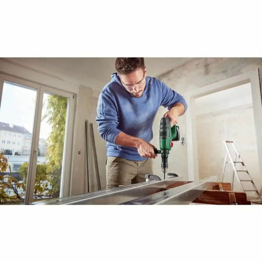 Стрелкаща бормашина BOSCH UniversalHammer 18V 2,5 Ah