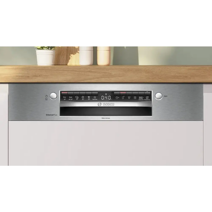 Съдомиялна машина Bosch SMI4HAS07E напълно вградена 13