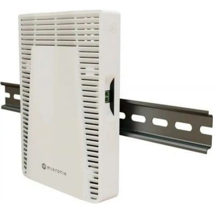 Суич MikroTik -CRS304-4XG-IN 1 x Gigabit Ethernet ports 4 x