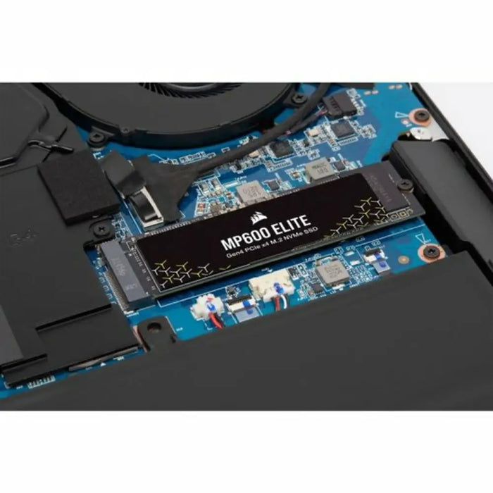 Суич Corsair 2 TB 2 TB SSD