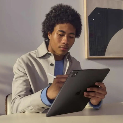 Таблет Apple iPad Pro 13’’ M4 8 GB RAM 256 GB Черен