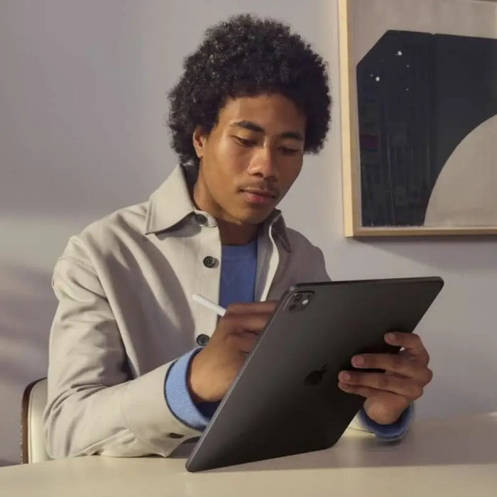 Таблет Apple iPad Pro 13’’ M4 8 GB RAM 256 GB Черен