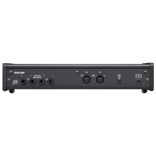 Tascam US-4X4HR записващ аудио интерфейс