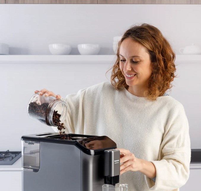 Еспресо машина Taurus Accento Latte; Бяло кафе 20 бара