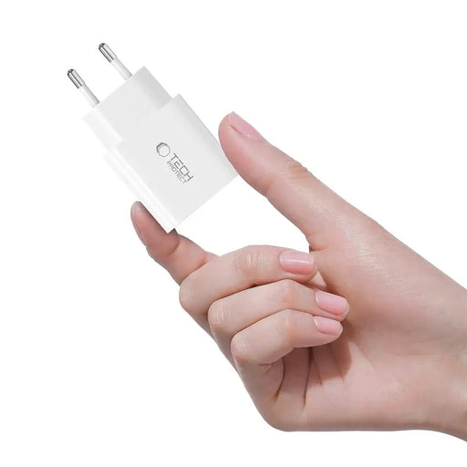 Tech-Protect NC20W стенно зарядно USB-C порт - бяло