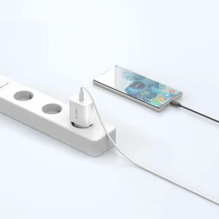 Tech-Protect NC20W стенно зарядно USB-C порт - бяло