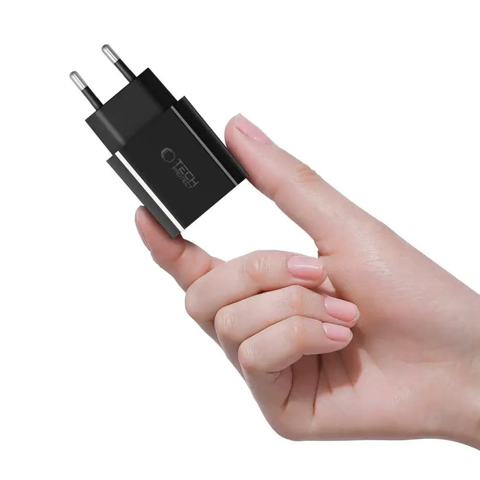Tech-Protect NC20W USB-C 1-портово PD20W зарядно за стена