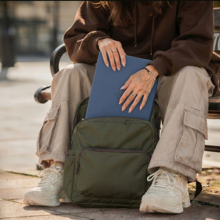 Калъф Tech-Protect Softshell за MacBook Neo 13" 2026 - тъмносин