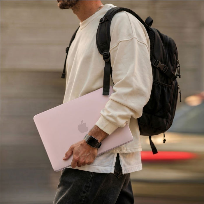 Калъф Tech-Protect Softshell за MacBook 13" 2026 - матово розов