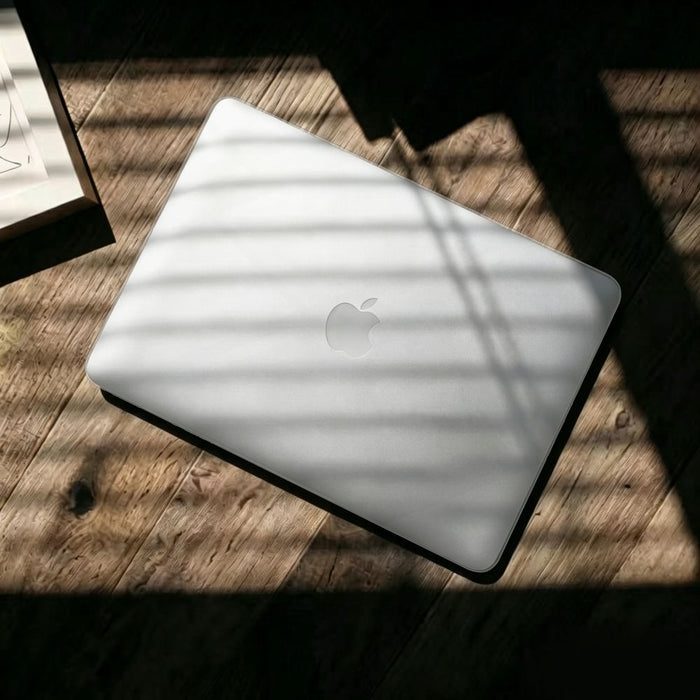 Калъф Tech-Protect Softshell за MacBook Pro 14" 2021 / 2023 / 2024 / 2025 / 2026 - Прозрачен