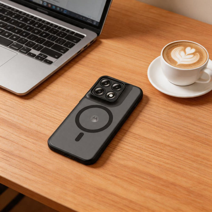 Калъф Tech-Protect Magmat MagSafe за Motorola Edge 70 Pro 5G - матово черен