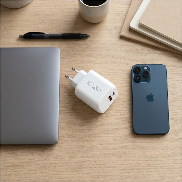 Tech-Protect NCA65W-GAN 2-портово зарядно за стена PD 65W / QC3.0 - бяло