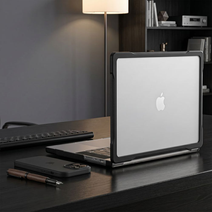 Калъф Tech-Protect Velar за MacBook Pro 16" 2021 / 2023 / 2025 / 2026 - Прозрачен черен