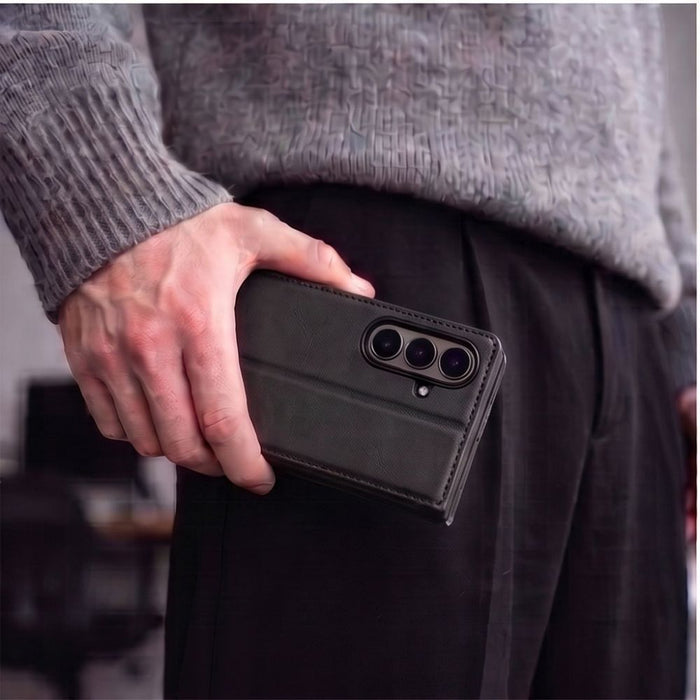 Калъф-портфейл Tech-Protect за Samsung Galaxy Z Fold 8 Ultra - черен
