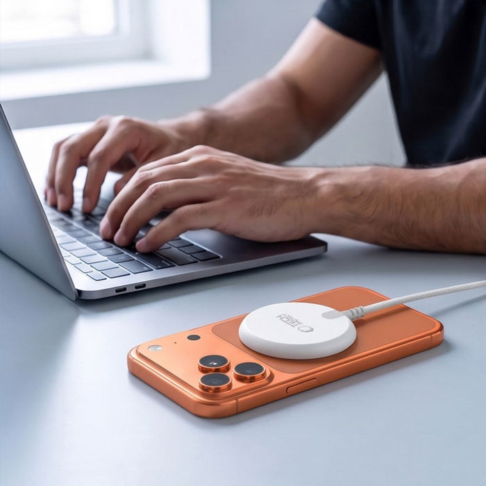Безжично зарядно Tech-Protect A54 MagSafe 25W QI2.2 - бяло