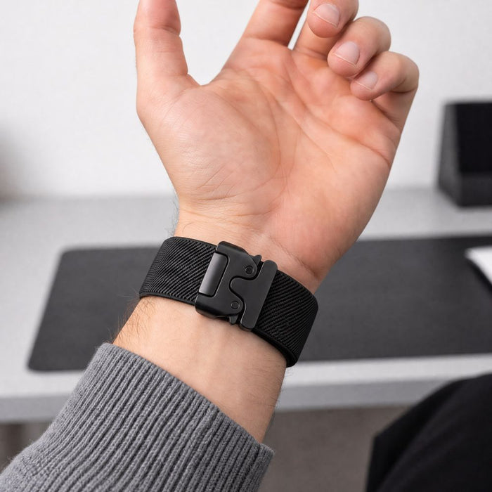 Каишка с найлонова закопчалка Tech-Protect за Samsung Galaxy Watch 40/44/46 мм - черна